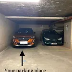 Bel Port De Avec Terrasse, Parking *